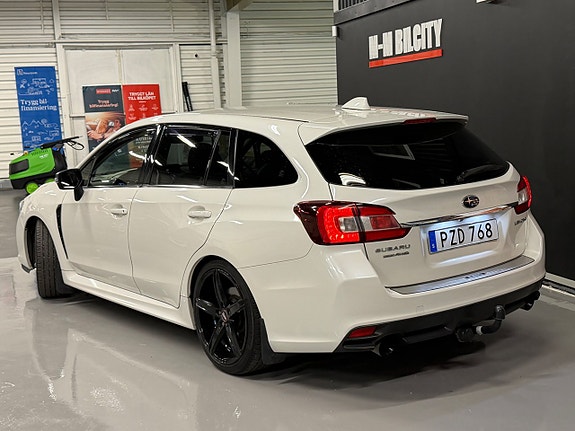 Subaru Levorg 3 of 12