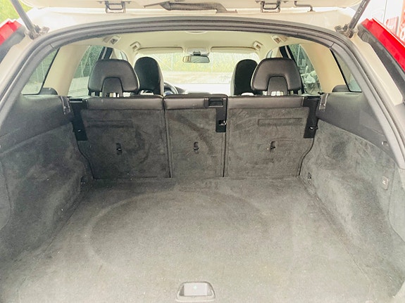 Volvo XC60 10 of 10