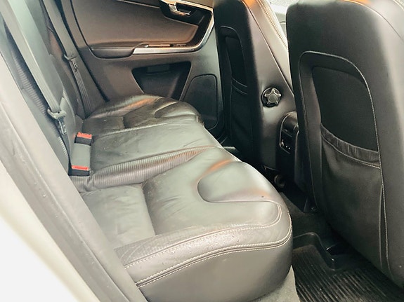 Volvo XC60 9 of 10