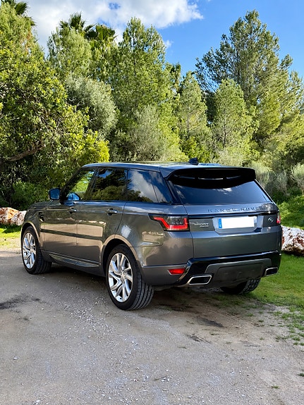 Land Rover Range Rover Sport 4 of 8