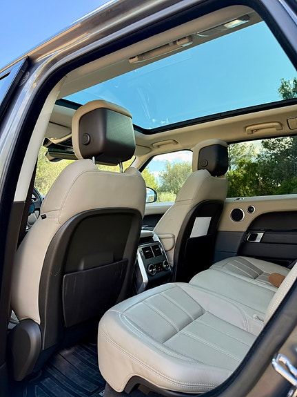 Land Rover Range Rover Sport 5 of 8