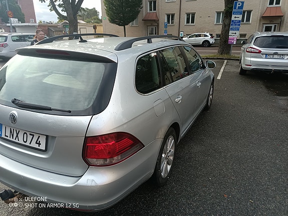 Volkswagen Golf VI 2 of 4