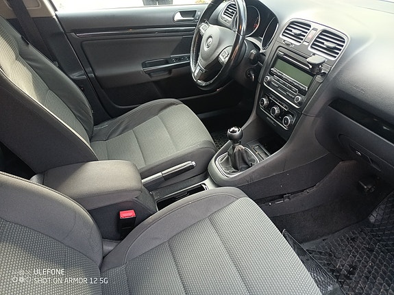 Volkswagen Golf VI 3 of 4