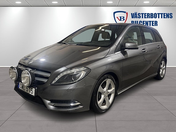 Mercedes-Benz B180 4 of 11