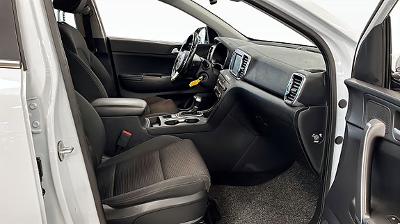 Kia Sportage 3 of 12