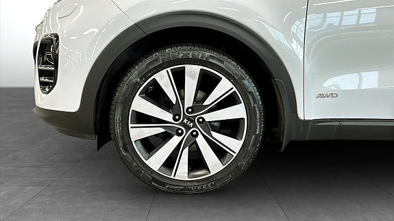 Kia Sportage 9 of 12