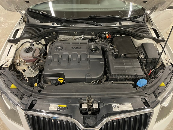 Skoda Octavia 6 of 9