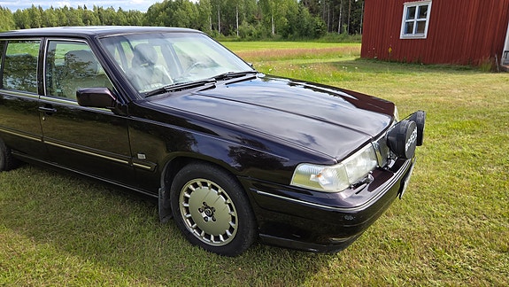 Volvo 960 3 of 6