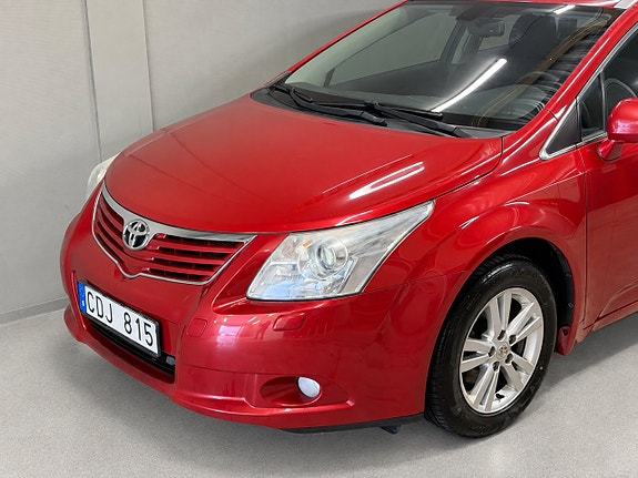 Toyota Avensis 6 of 13