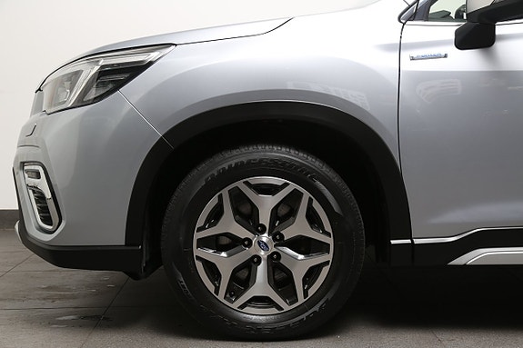 Subaru Forester 8 of 30