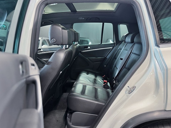 Volkswagen Tiguan 12 of 19