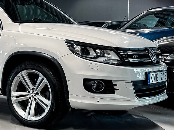 Volkswagen Tiguan 3 of 19