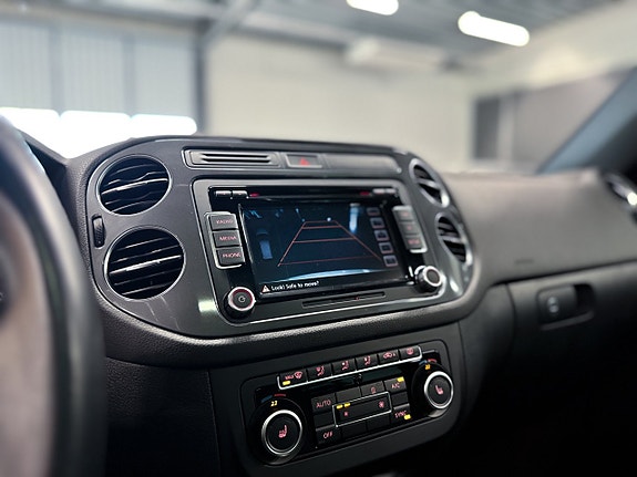 Volkswagen Tiguan 15 of 19