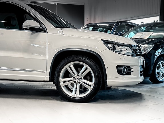 Volkswagen Tiguan 6 of 19