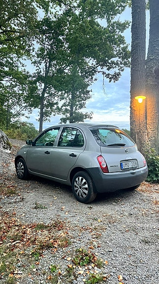 Nissan Micra 3 of 5