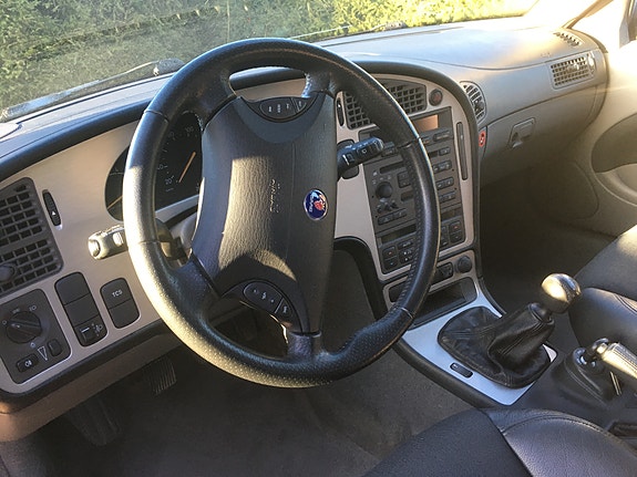 Saab 9-5 6 of 13