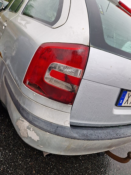 Skoda Octavia 2 of 2