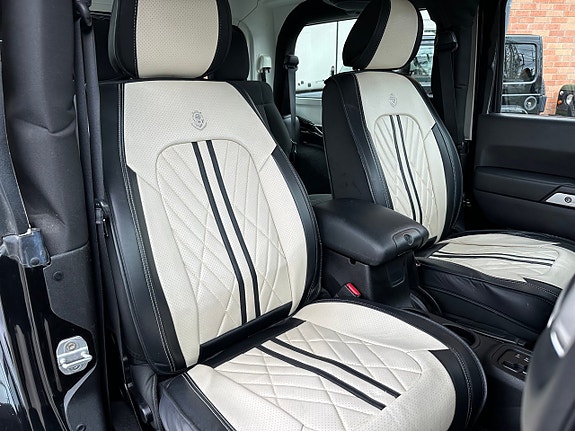 Jeep Wrangler 13 of 21
