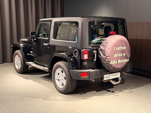 Jeep Wrangler 8 of 21