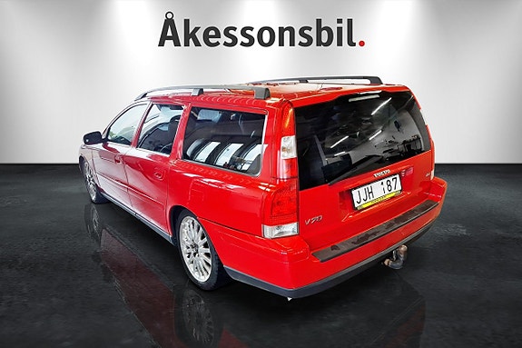 Volvo V70 4 of 8