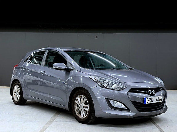 Hyundai i30 8 of 12