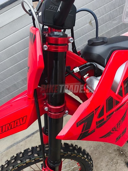 Zuumav MX250F 12 of 12