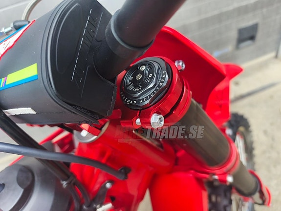 Zuumav MX250F 8 of 12