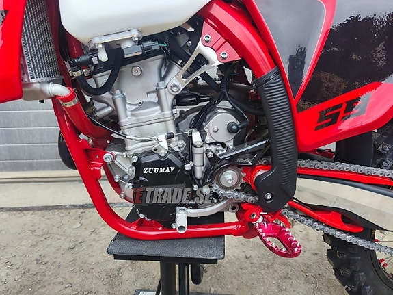 Zuumav MX250F 4 of 12
