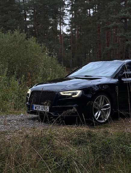 Audi A5 2 of 16