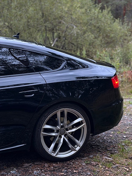 Audi A5 4 of 16