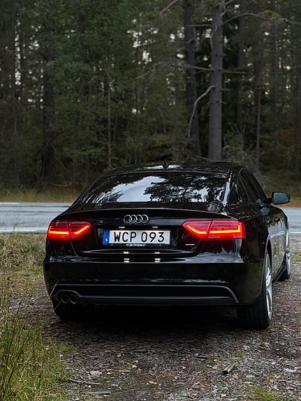 Audi A5 5 of 16