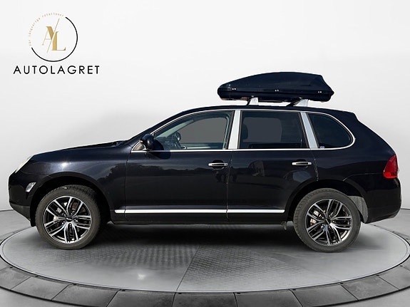 Porsche Cayenne S 2 of 15