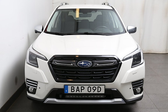 Subaru Forester 5 of 28