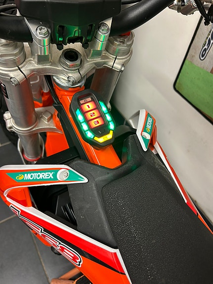 KTM SX-E 5 2 of 3