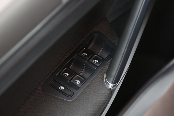 Volkswagen Golf I 11 of 22