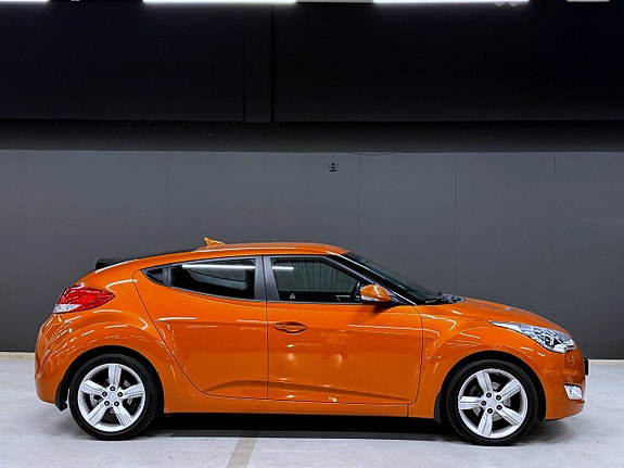 Hyundai Veloster 13 of 27