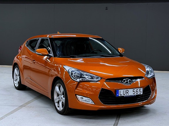 Hyundai Veloster 19 of 27