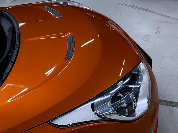 Hyundai Veloster 11 of 27
