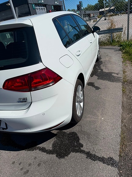 Volkswagen Golf VII 5 of 17