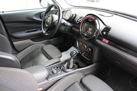 MINI Clubman Cooper 28 of 30