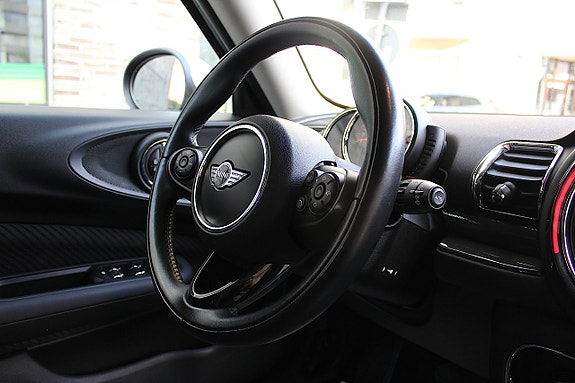 MINI Clubman Cooper 4 of 30
