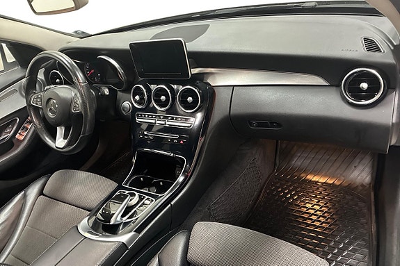 Mercedes-Benz C200 d 15 of 28