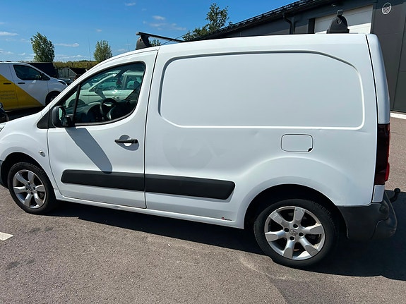 Peugeot Partner 3 of 9