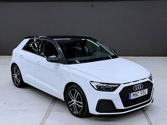 Audi A1 5 of 17