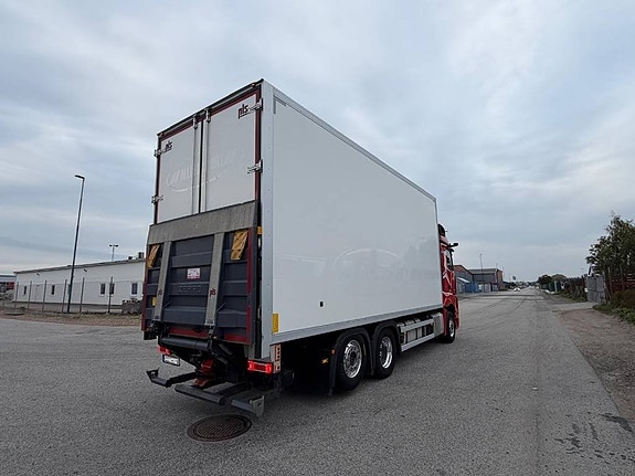 Mercedes-Benz ACTROS 6X2 Edition 0094 7 of 22