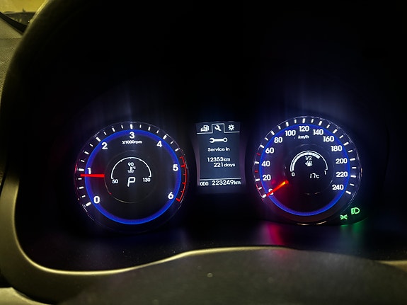 Hyundai i40 11 of 18