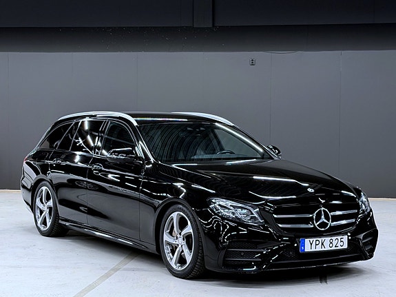 Mercedes-Benz E220 5 of 19
