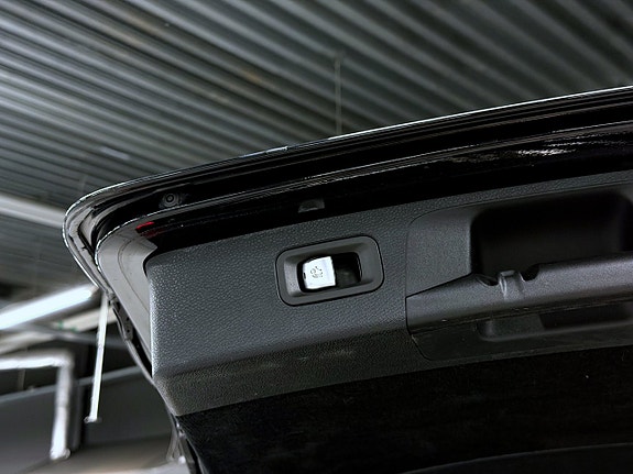Mercedes-Benz E220 15 of 19