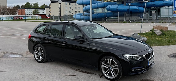 BMW 320d 3 of 9