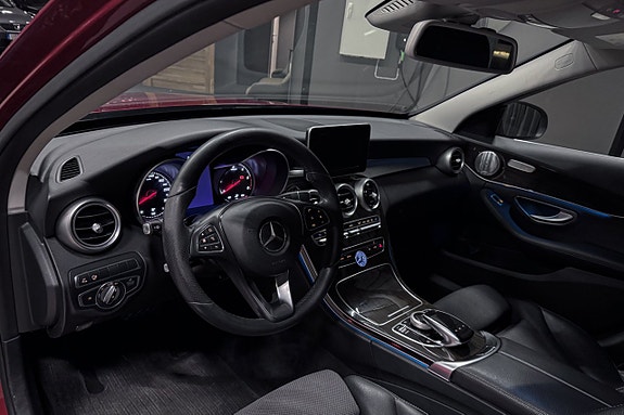Mercedes-Benz C220 d 11 of 17